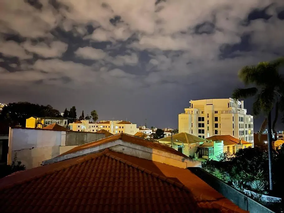 Casa Do Til, Central Funchal 0*, Funchal (Madeira)